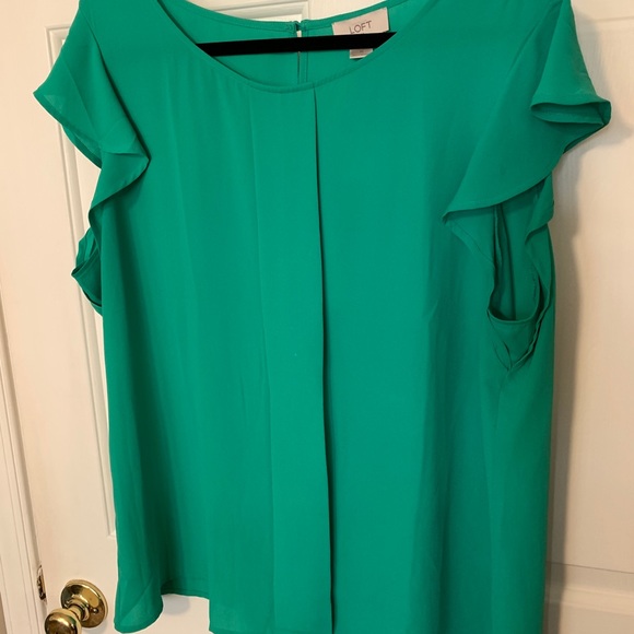 loft green top